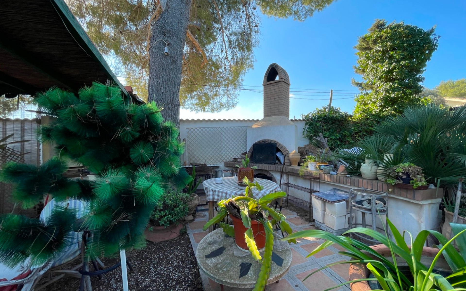 Resale - Villa - Cabo Roig