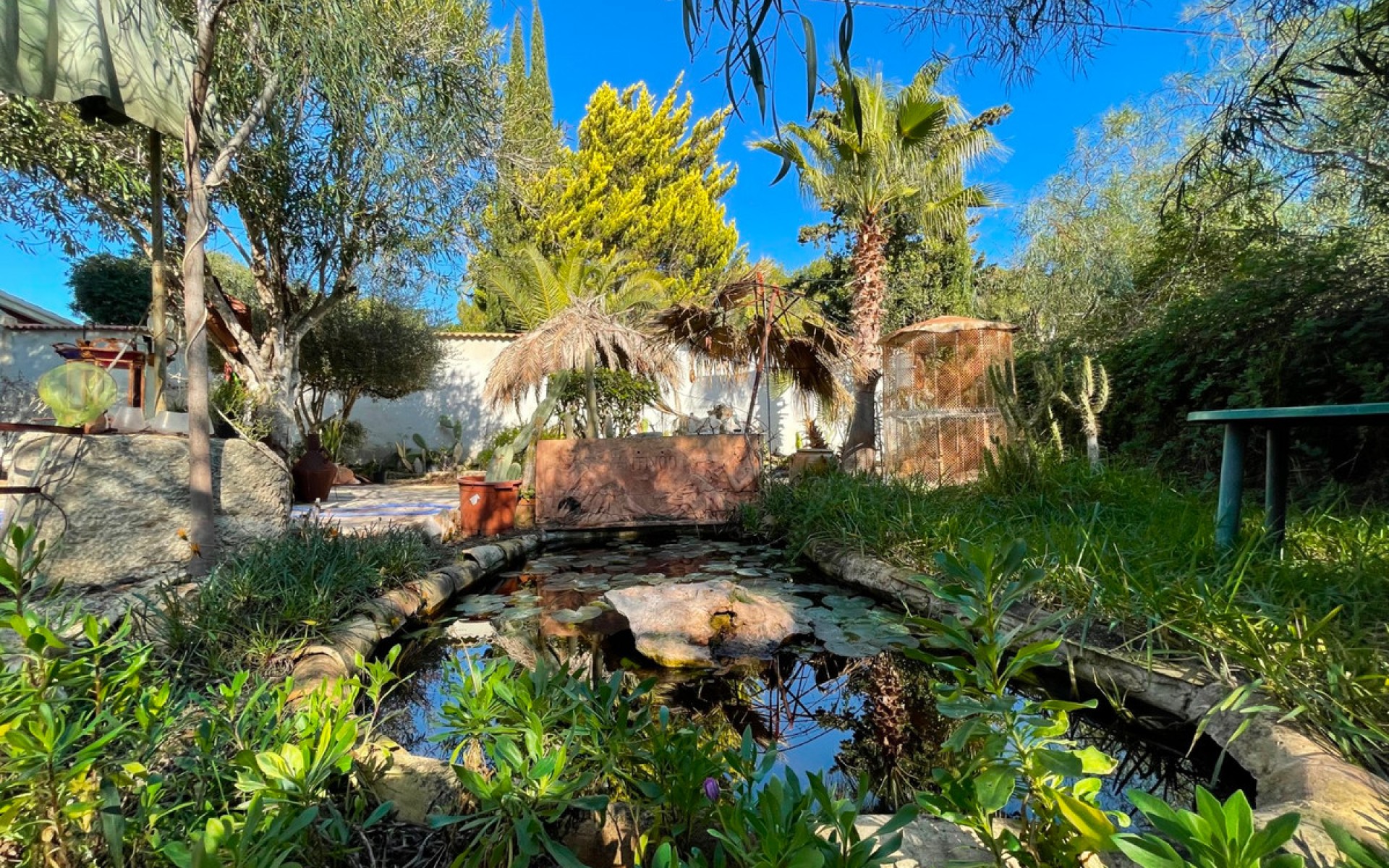 Resale - Villa - Cabo Roig