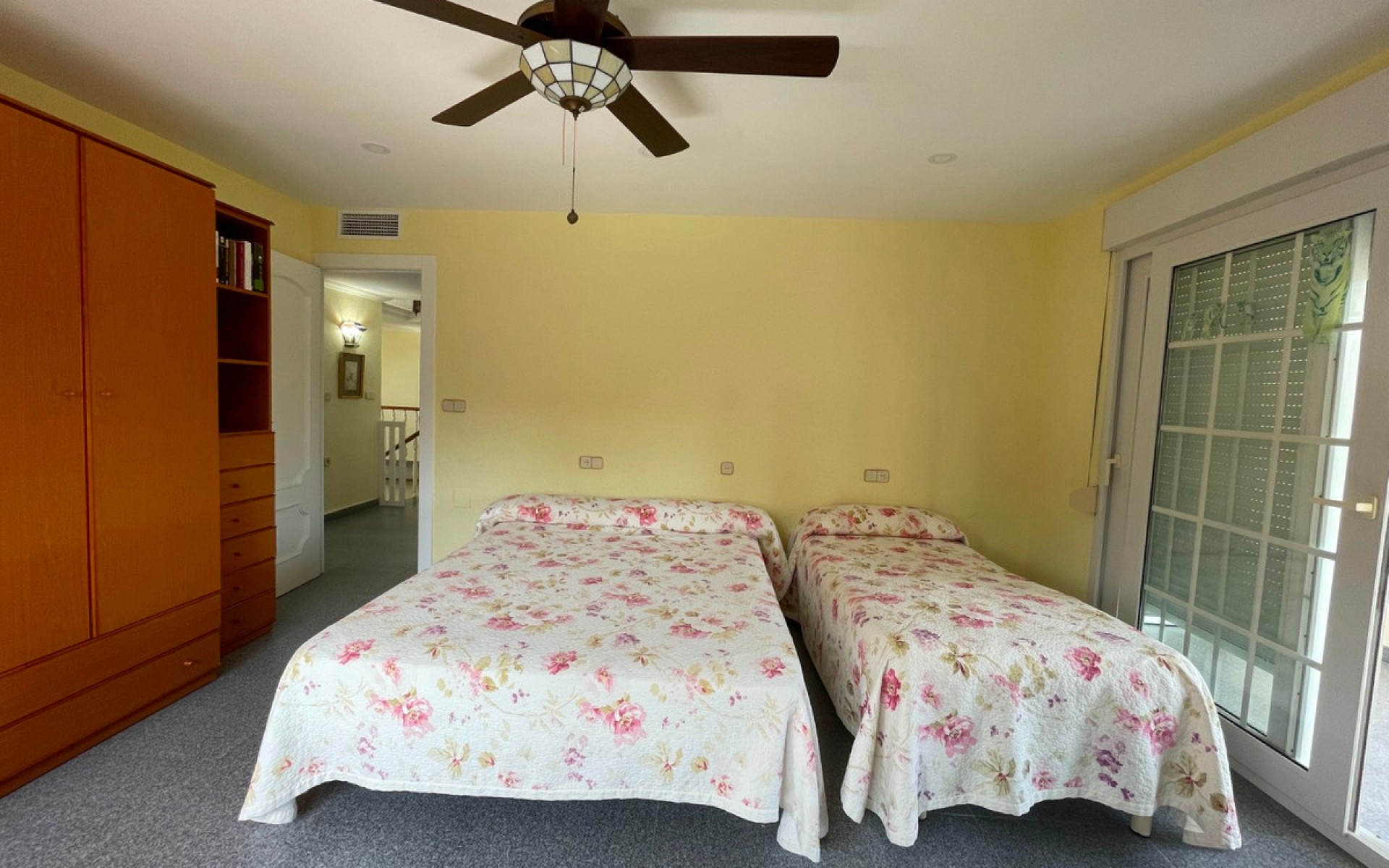 Resale - Villa - Cabo Roig