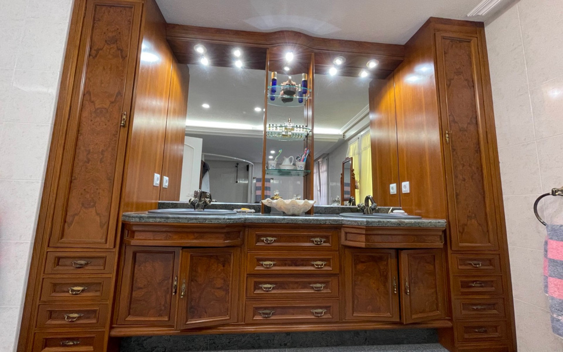 Resale - Villa - Cabo Roig