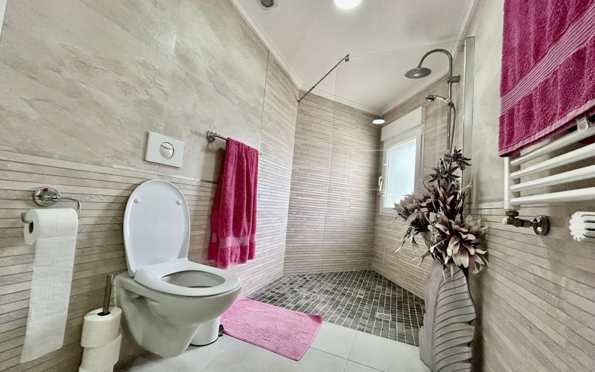 Resale - Villa - Cabo Roig