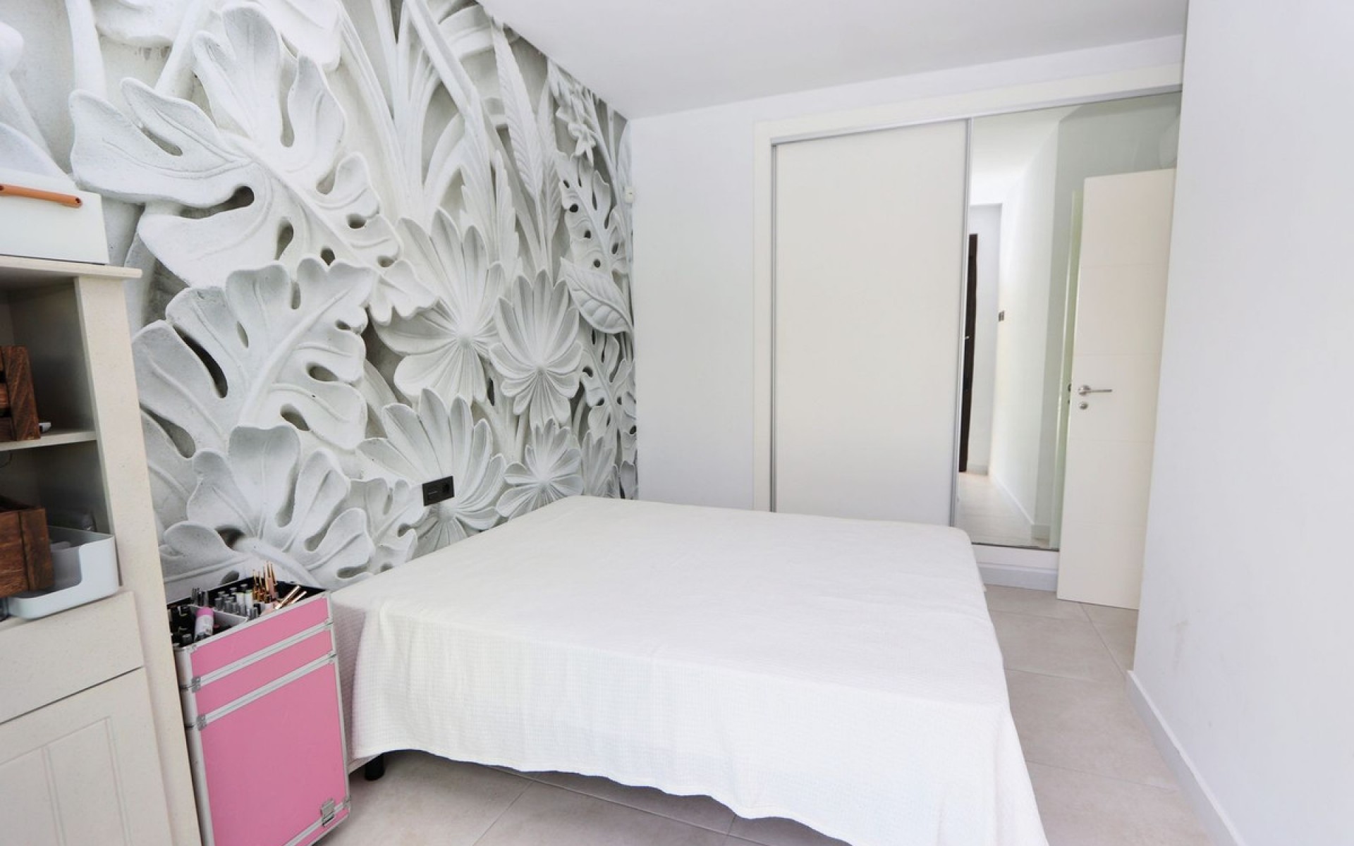 Resale - Villa - Cabo Roig