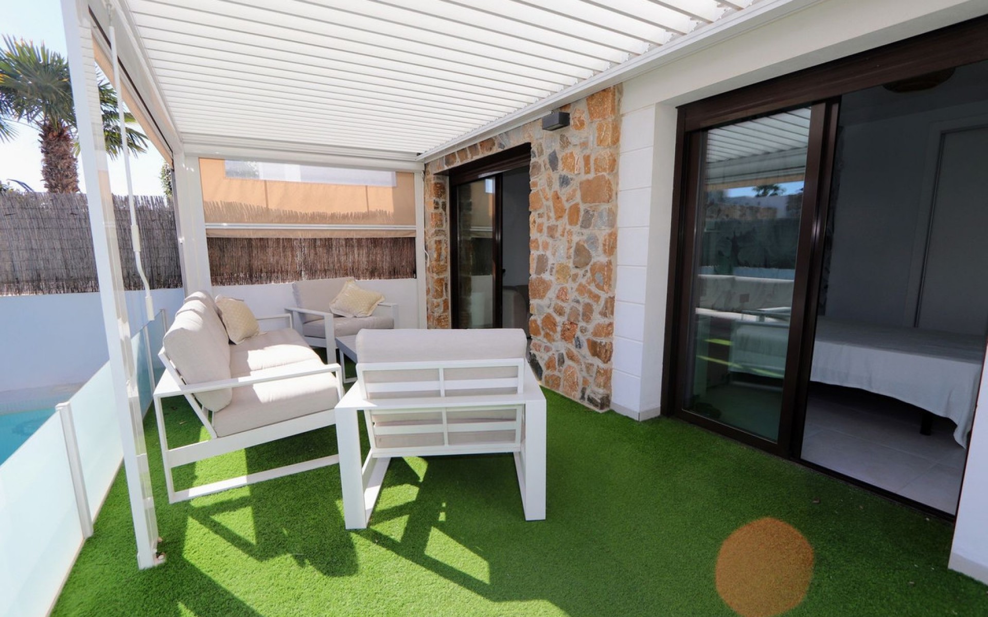 Resale - Villa - Cabo Roig