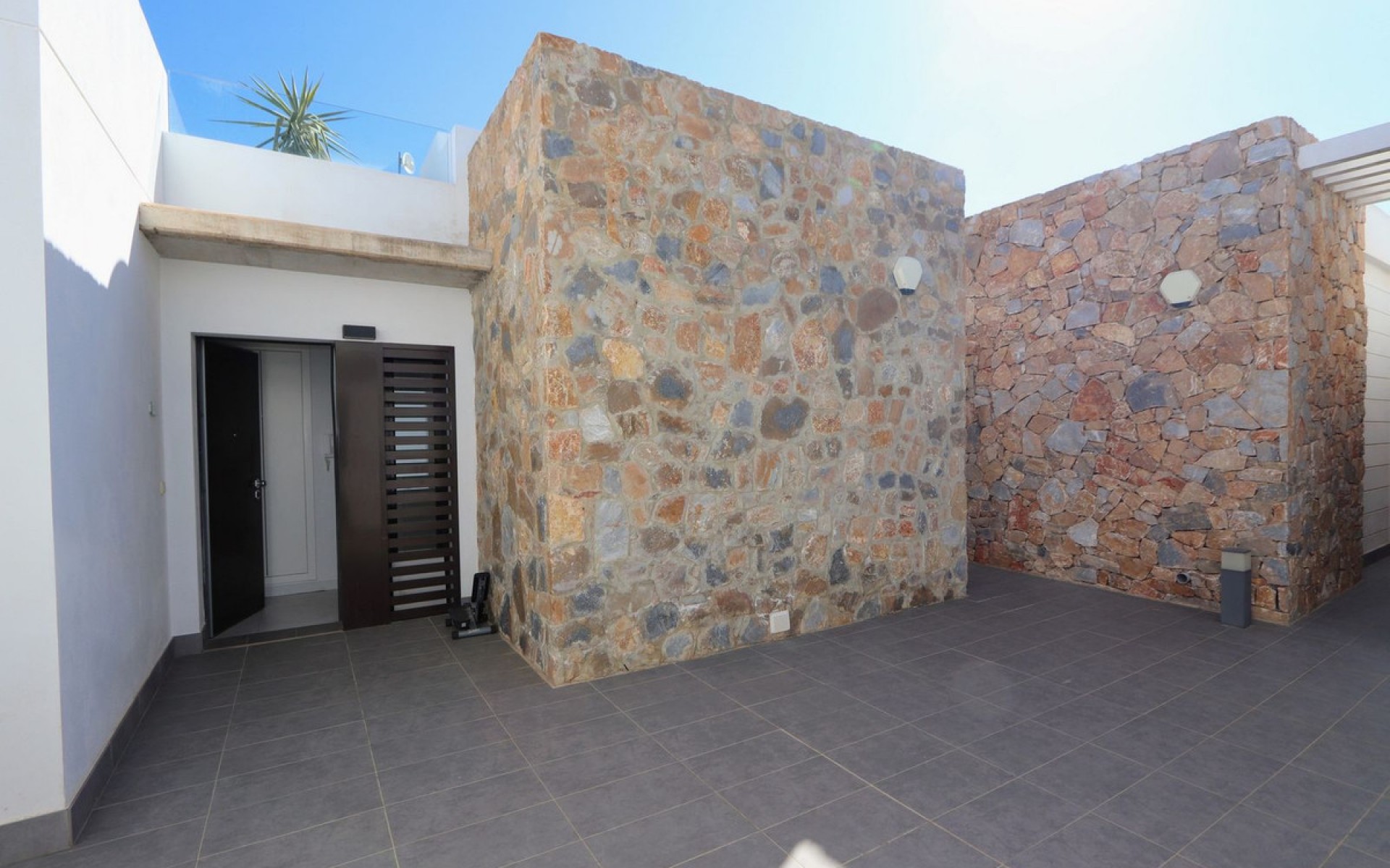 Resale - Villa - Cabo Roig
