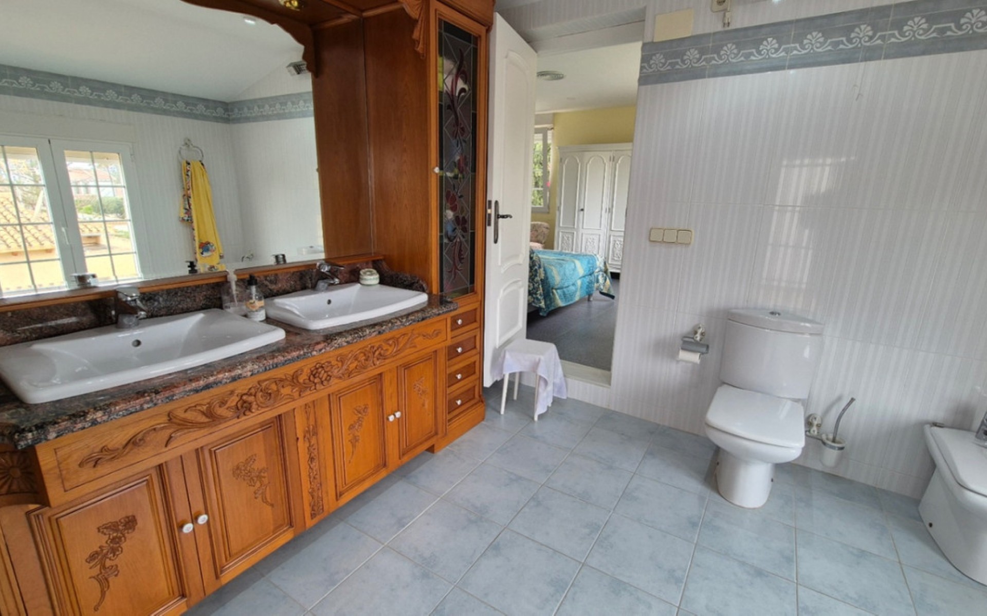 Resale - Villa - Cabo Roig