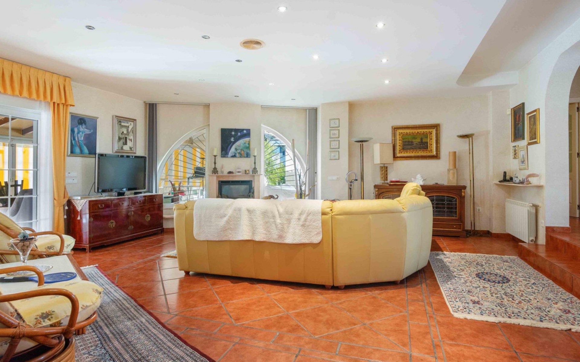 Resale - Villa - Cabo Roig
