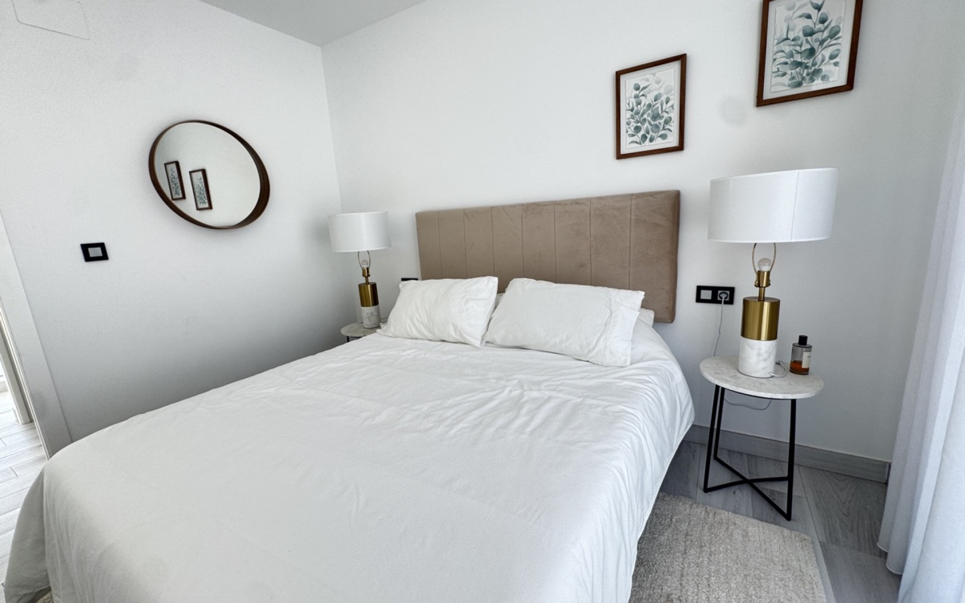 Resale - Villa - Cabo Roig