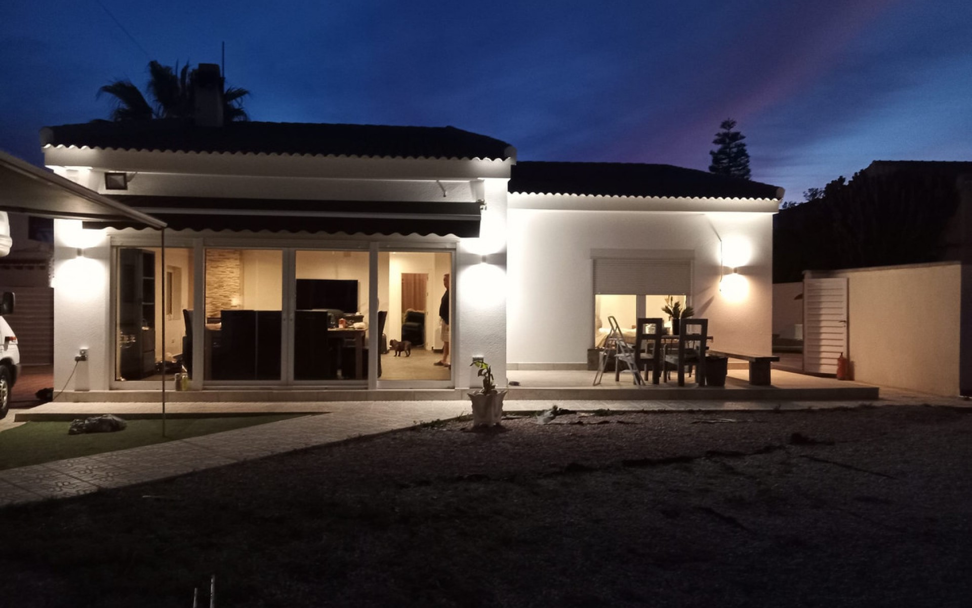 Resale - Villa - Cabo Roig