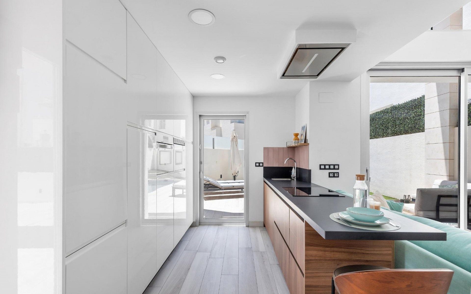 Resale - Villa - Cabo Roig