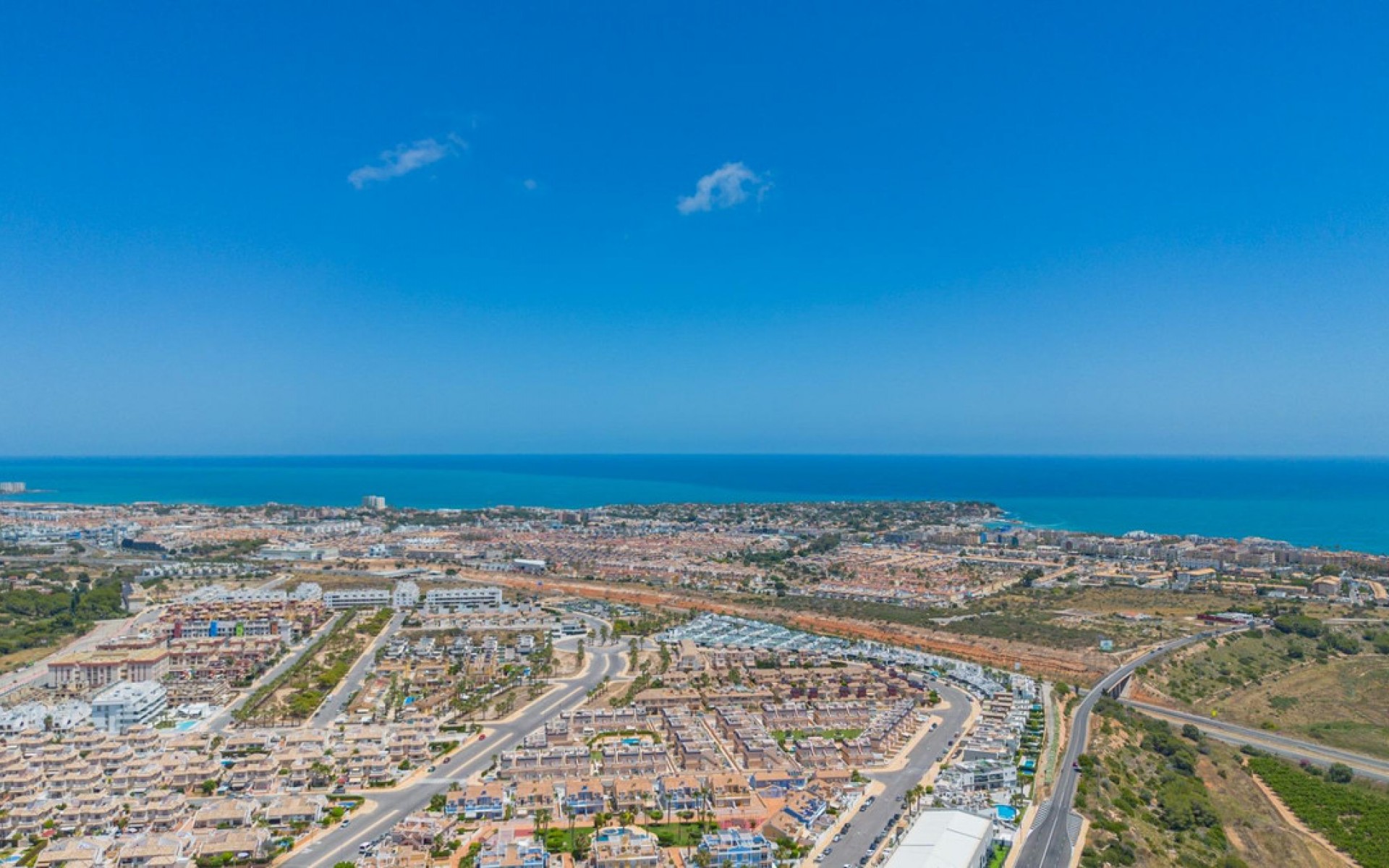 Resale - Villa - Cabo Roig