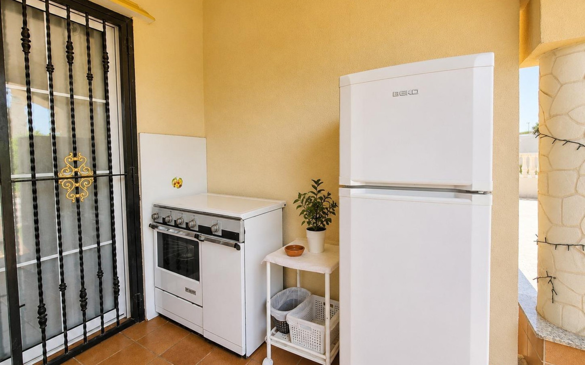 Resale - Villa - Cabo Roig