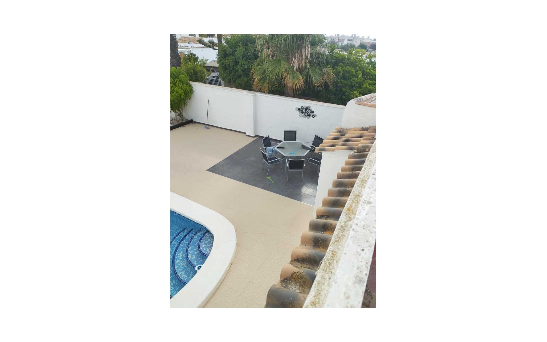 Resale - Villa - Cabo Roig