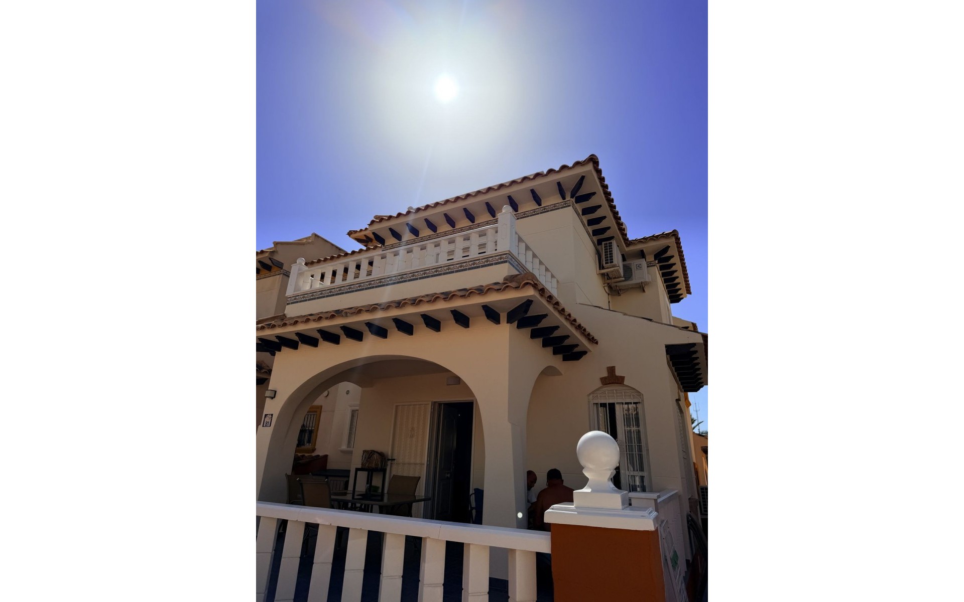 Resale - Villa - Cabo Roig