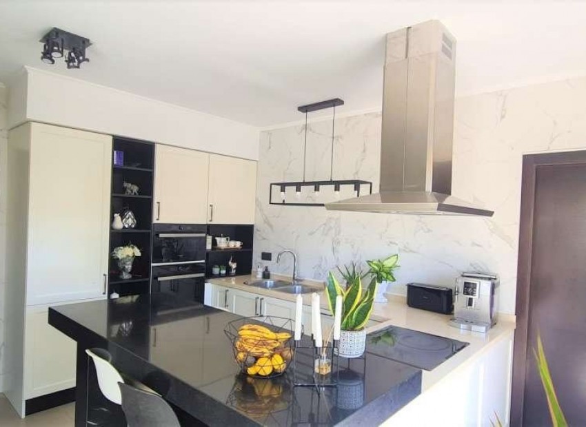 Resale - Villa - Calpe - Calpe Centro