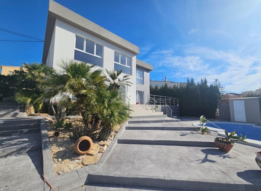 Resale - Villa - Calpe - Calpe Centro