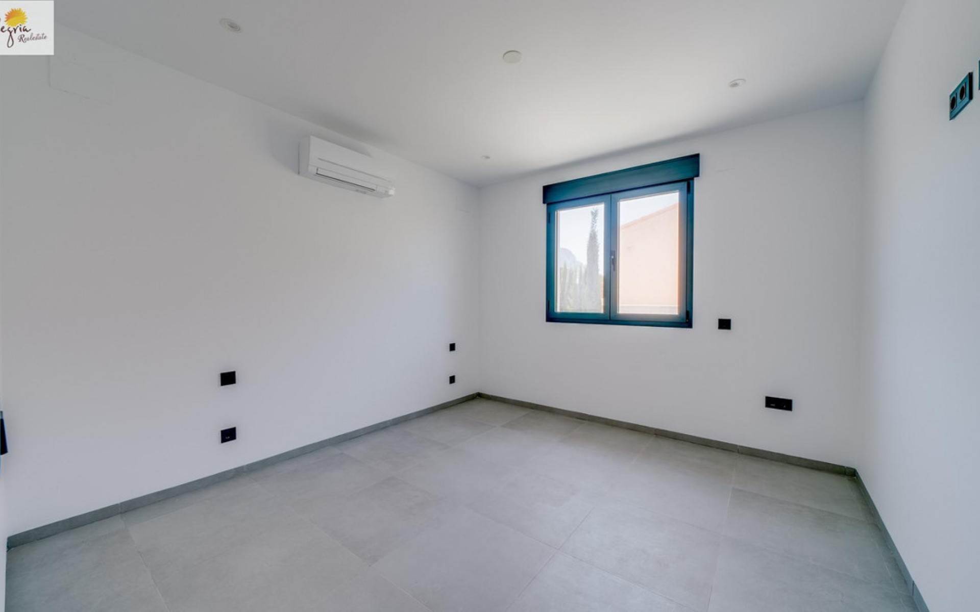 Resale - Villa - Calpe - Calpe Centro