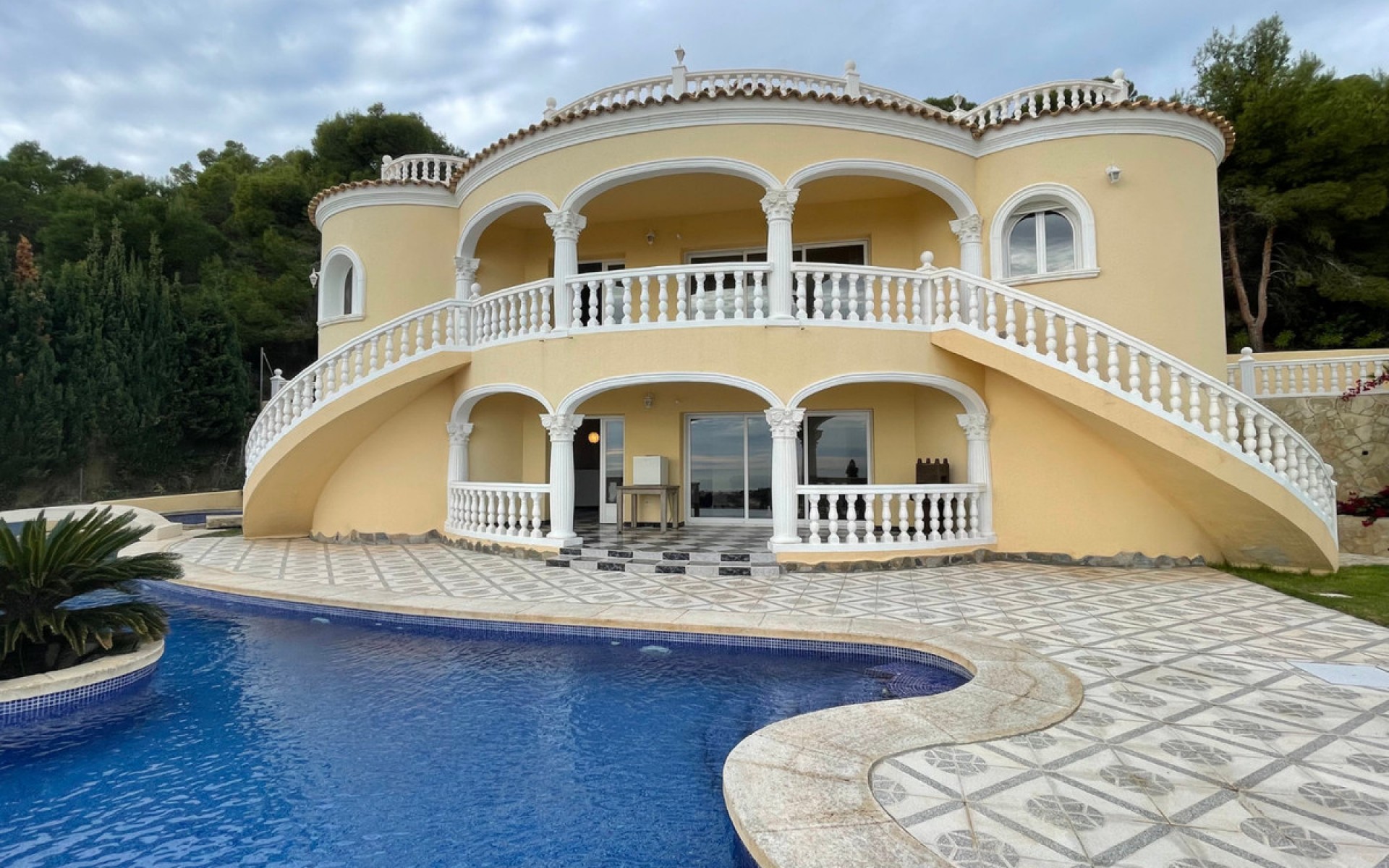 Resale - Villa - Calpe - Calpe Centro