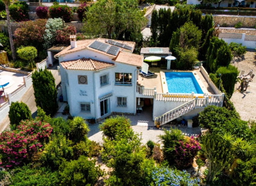 Resale - Villa - Calpe - Calpe Centro