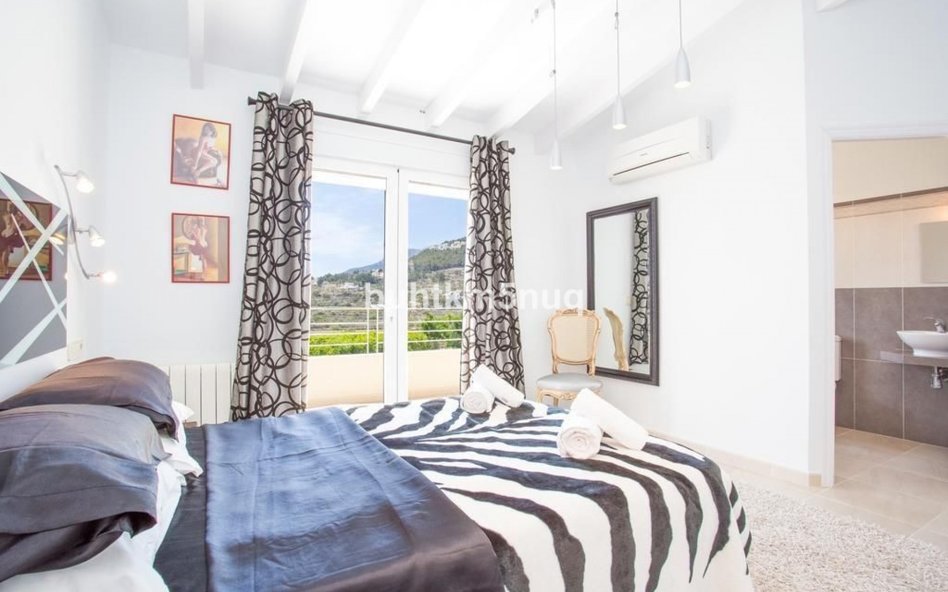 Resale - Villa - Calpe - Calpe Centro