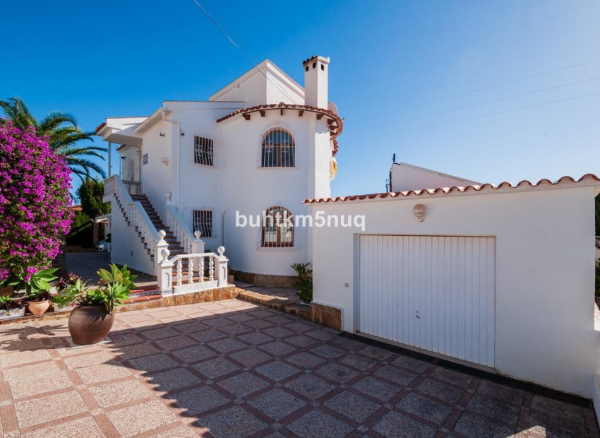 Resale - Villa - Calpe - Calpe Centro