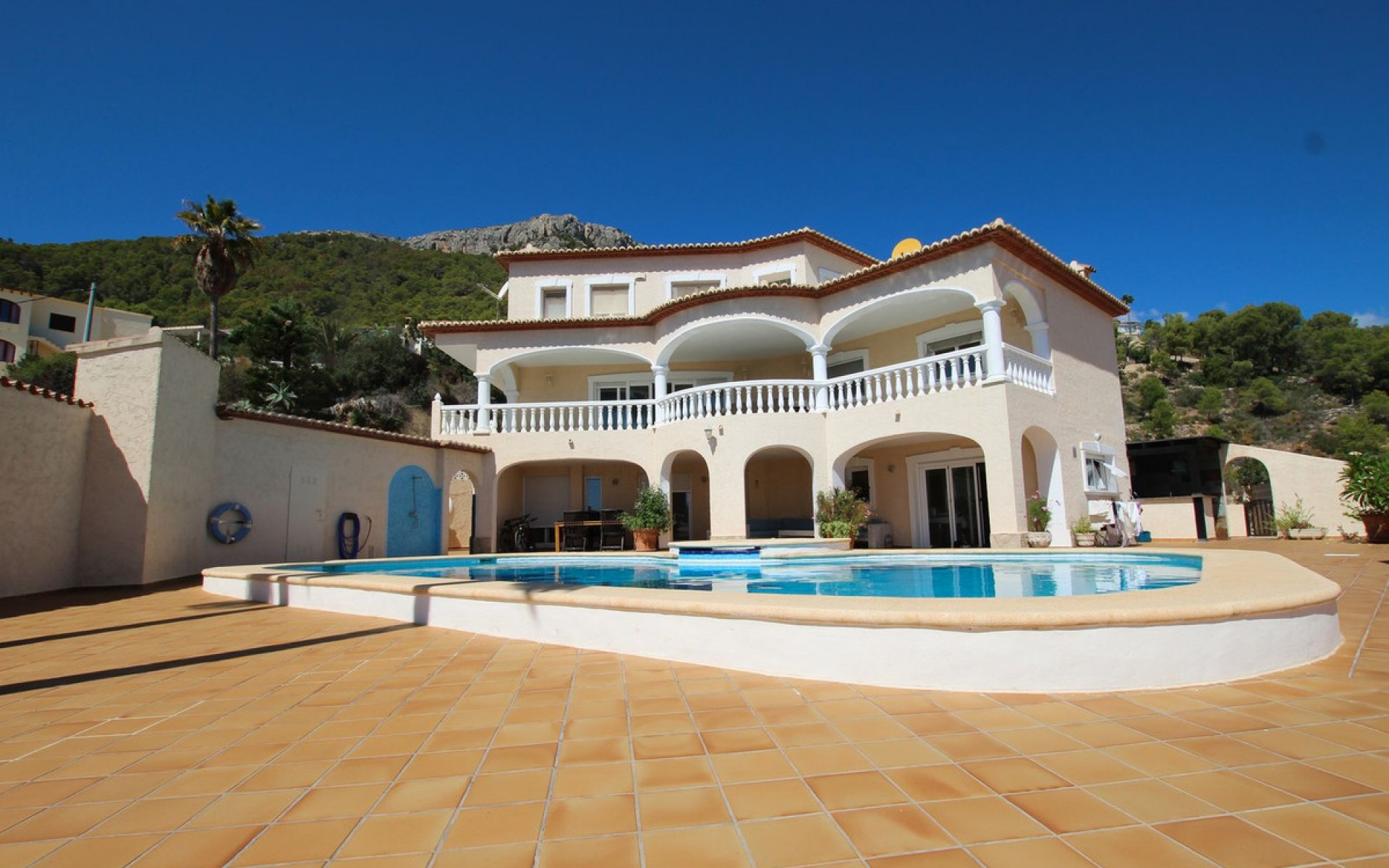 Resale - Villa - Calpe - Calpe Centro