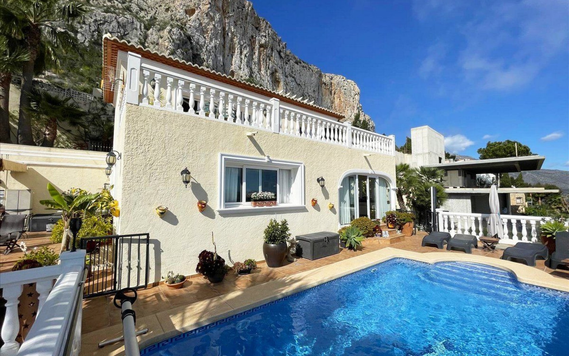 Resale - Villa - Calpe - Calpe Centro