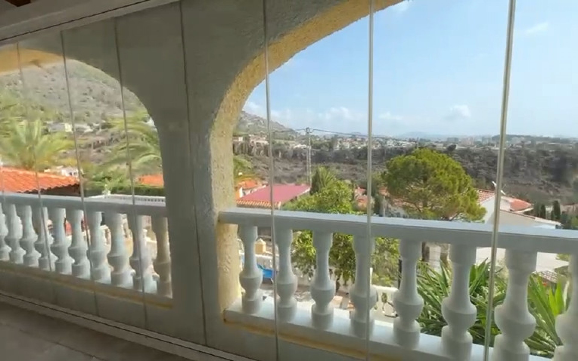 Resale - Villa - Calpe - Calpe Centro