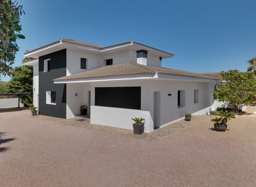 Resale - Villa - Calpe - Calpe Centro