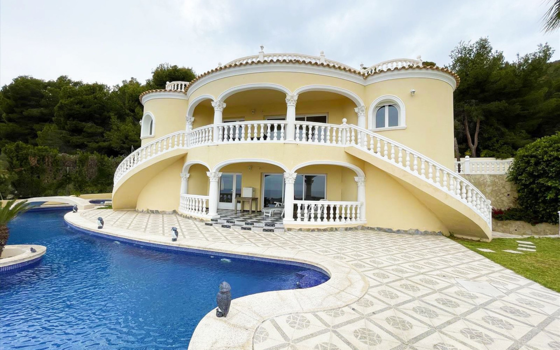 Resale - Villa - Calpe - Calpe Centro