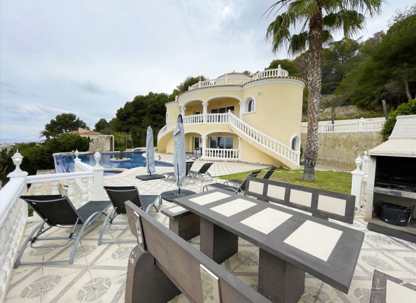 Resale - Villa - Calpe - Calpe Centro