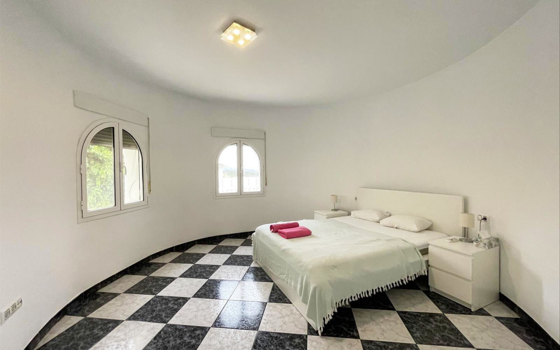 Resale - Villa - Calpe - Calpe Centro