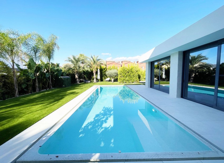 Resale - Villa - Calpe - Calpe Centro