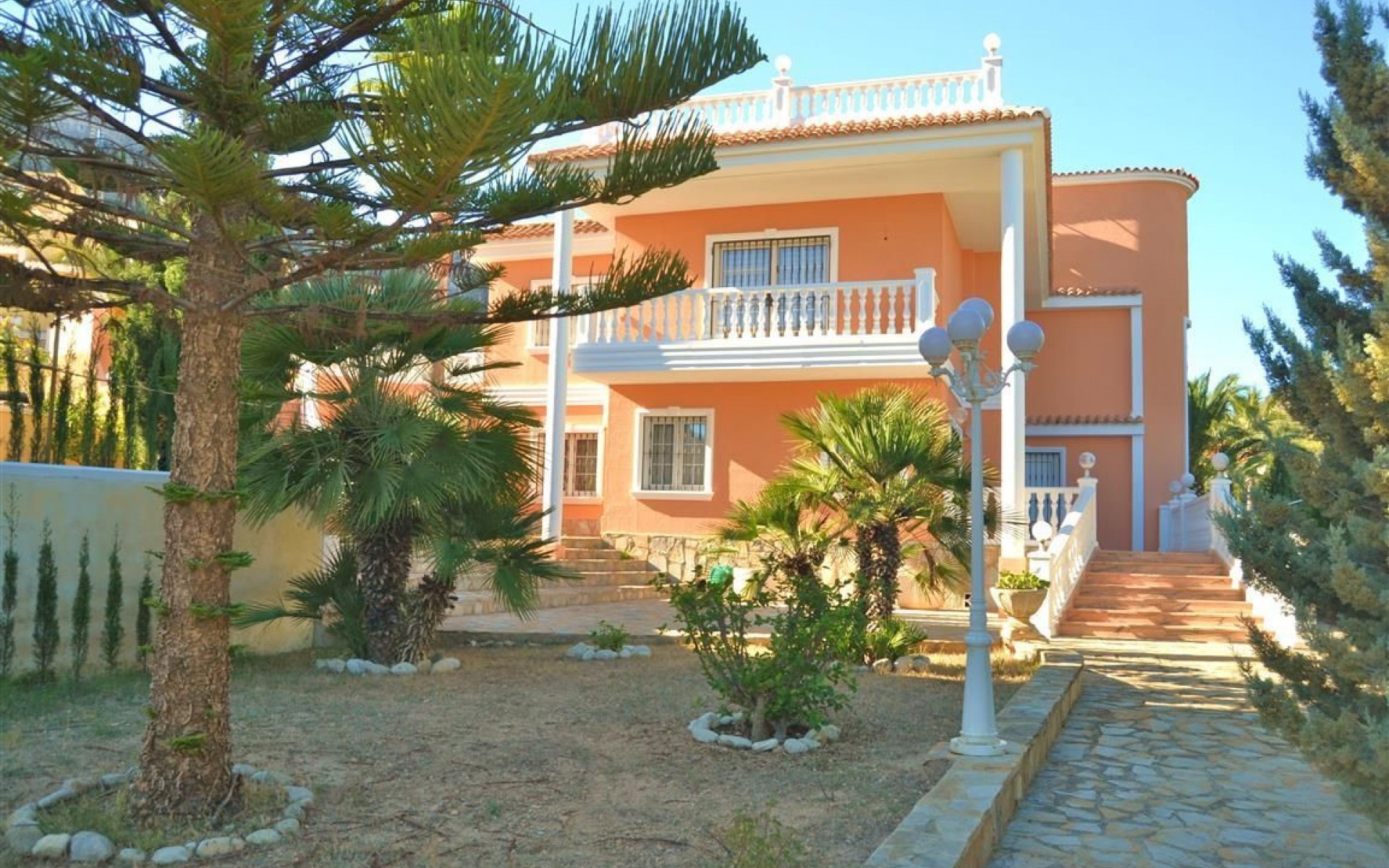 Resale - Villa - Calpe - Calpe Centro