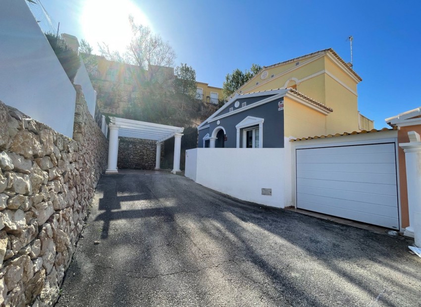 Resale - Villa - Calpe - Calpe Centro