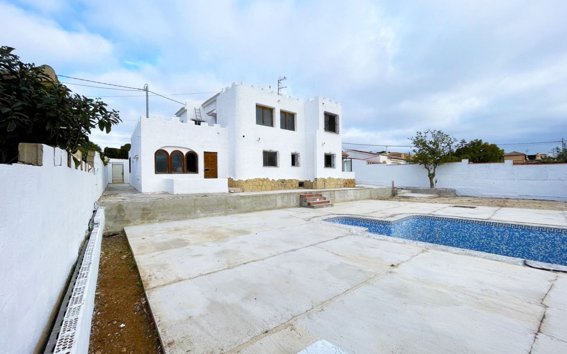 Resale - Villa - Calpe - Calpe Centro