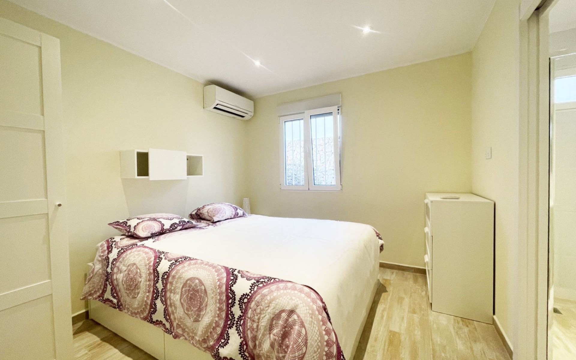 Resale - Villa - Calpe - Calpe Centro