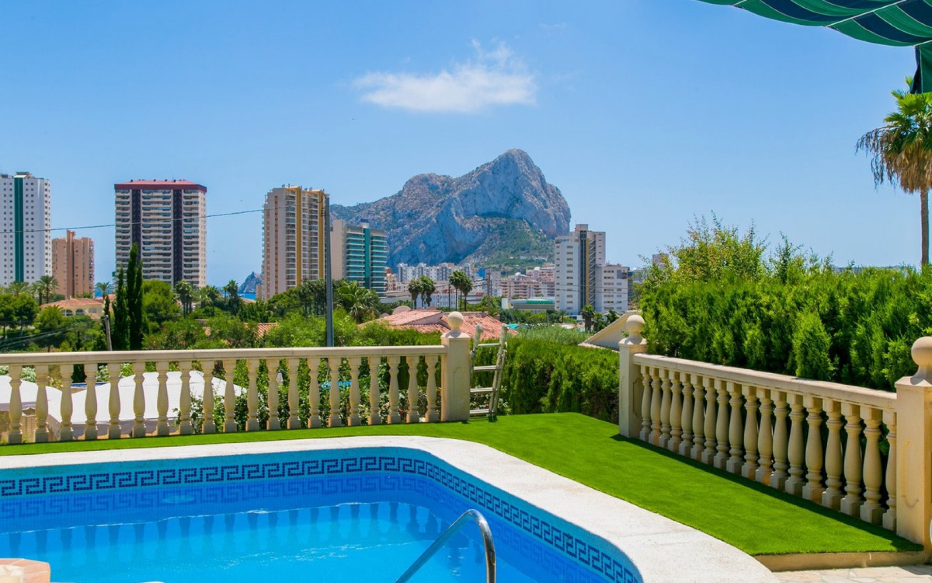 Resale - Villa - Calpe - Calpe Centro
