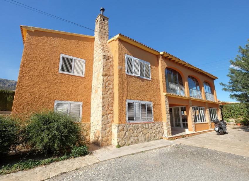 Resale - Villa - Calpe - Calpe Centro