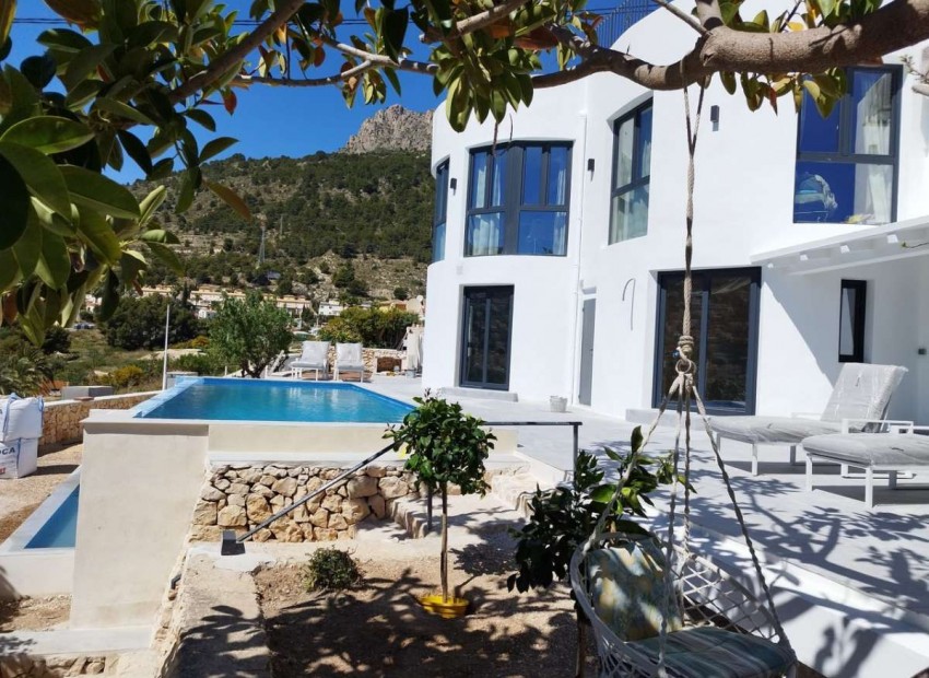 Resale - Villa - Calpe - Calpe Centro