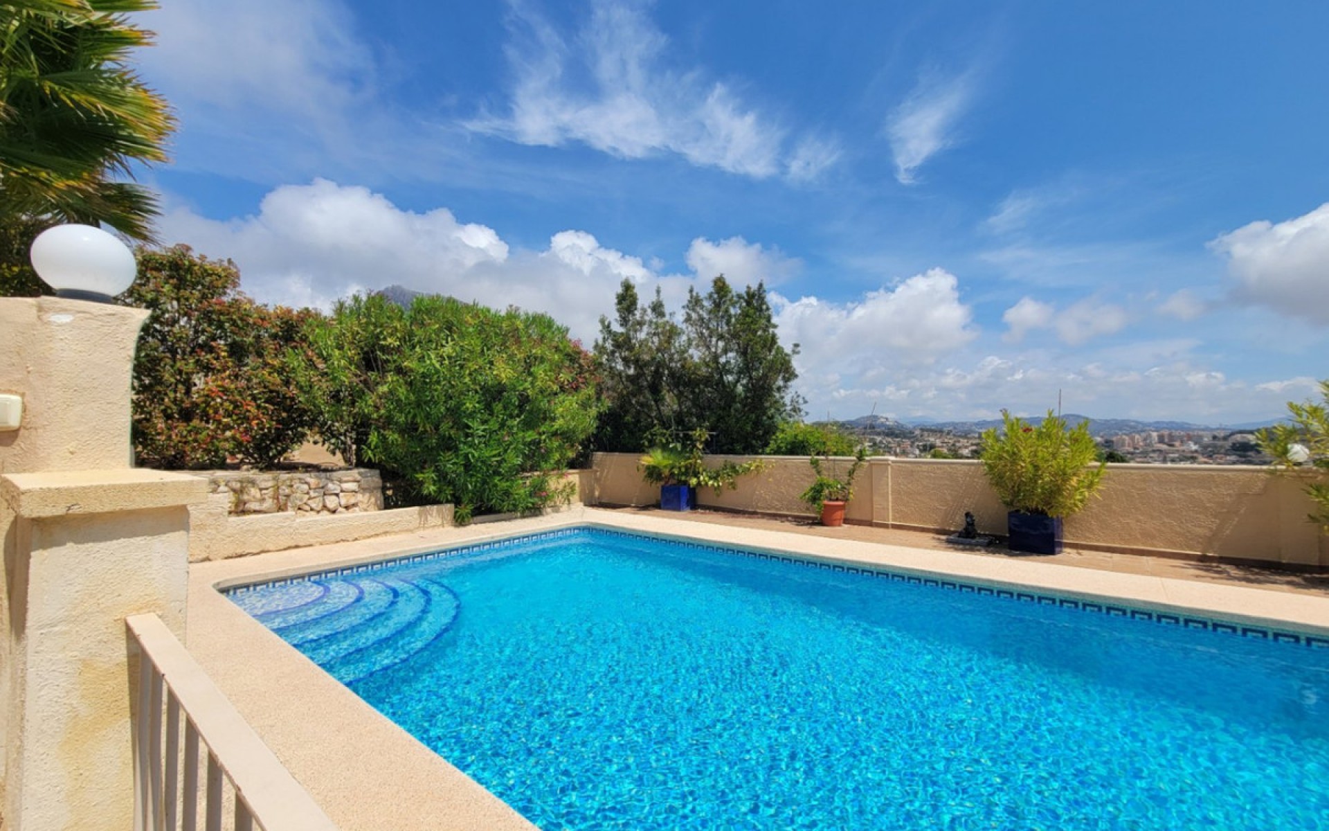 Resale - Villa - Calpe - Calpe Centro