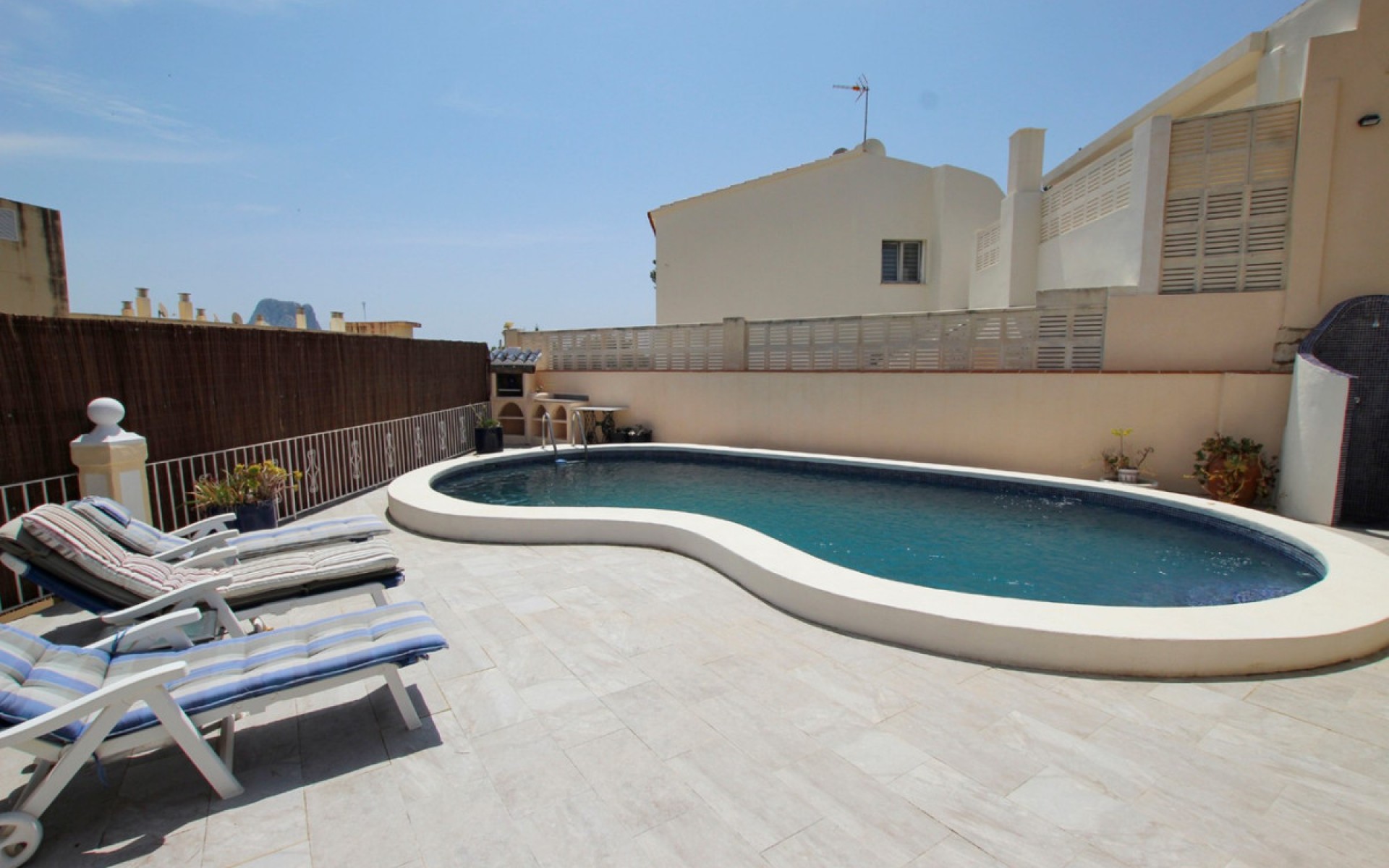 Resale - Villa - Calpe - Calpe Centro