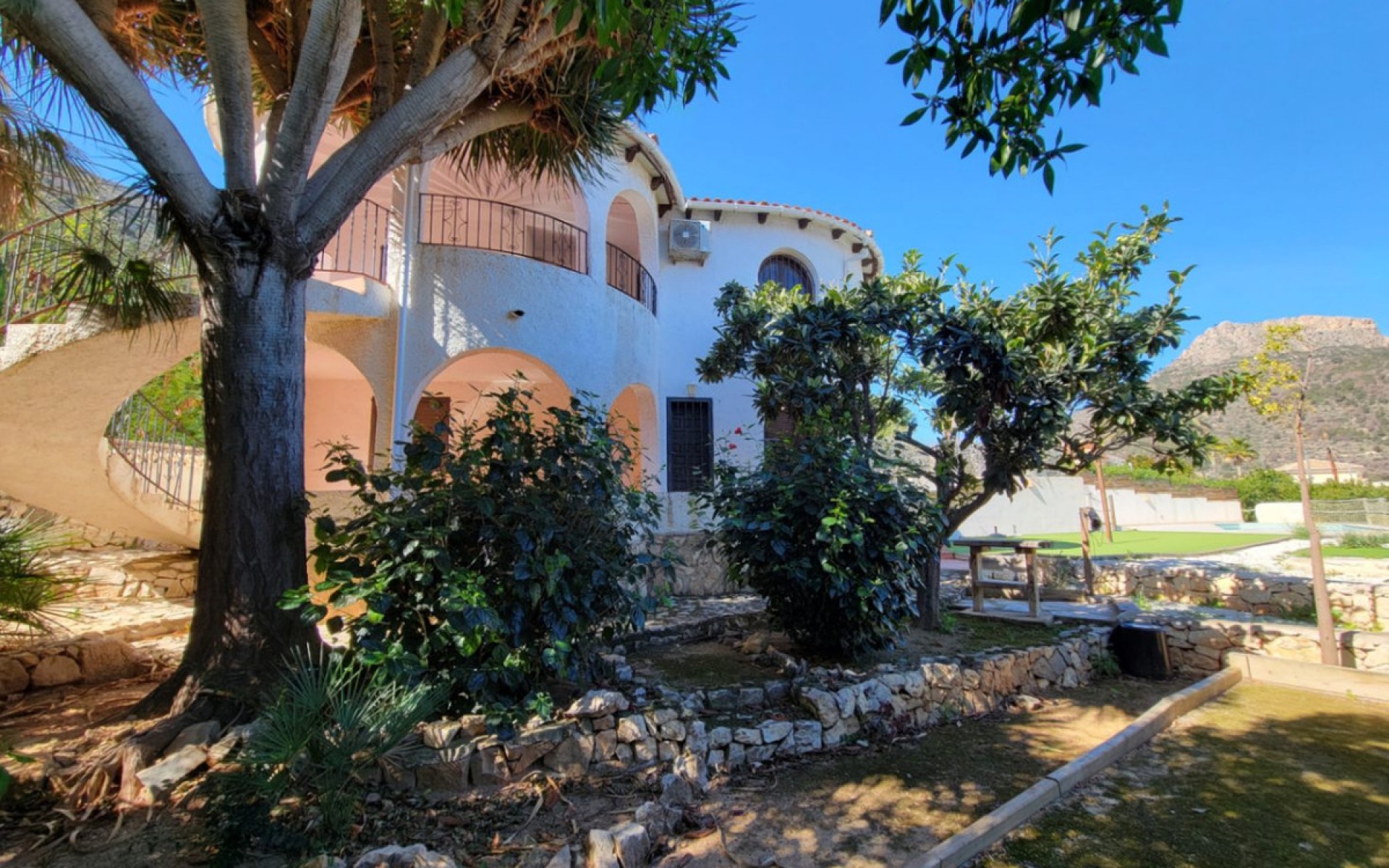 Resale - Villa - Calpe - Calpe Centro