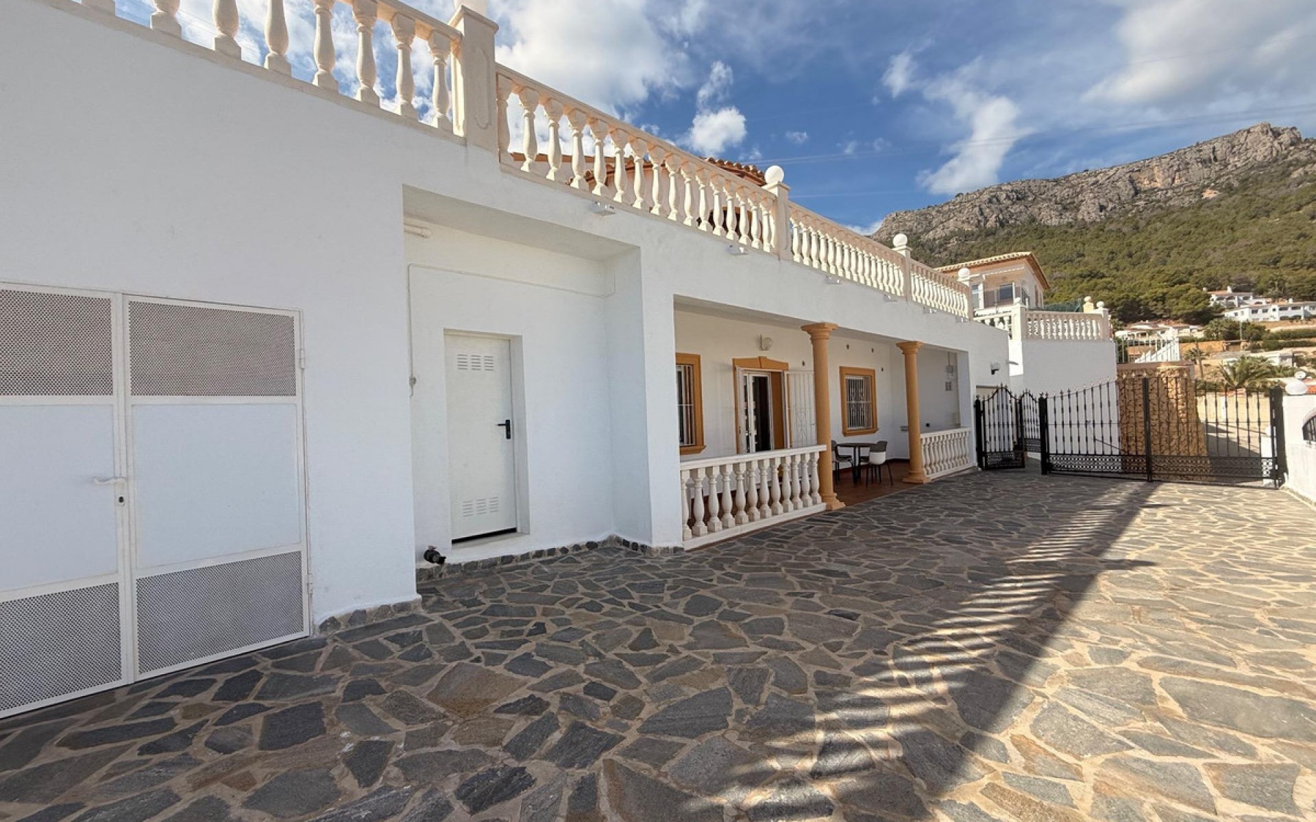 Resale - Villa - Calpe - Calpe Centro