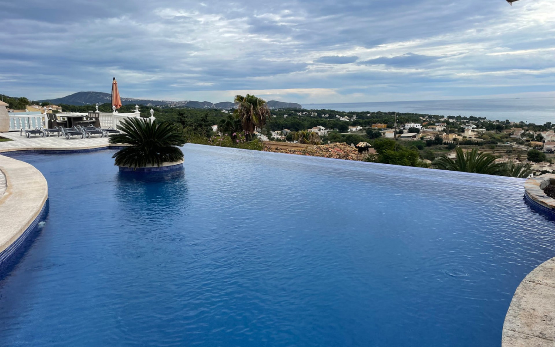 Resale - Villa - Calpe - Calpe Centro