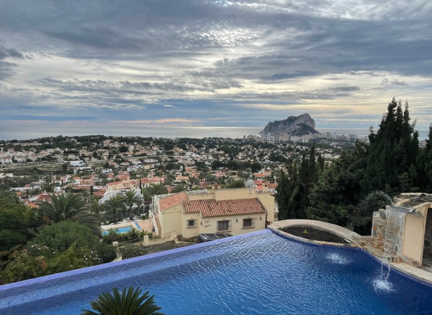 Resale - Villa - Calpe - Calpe Centro