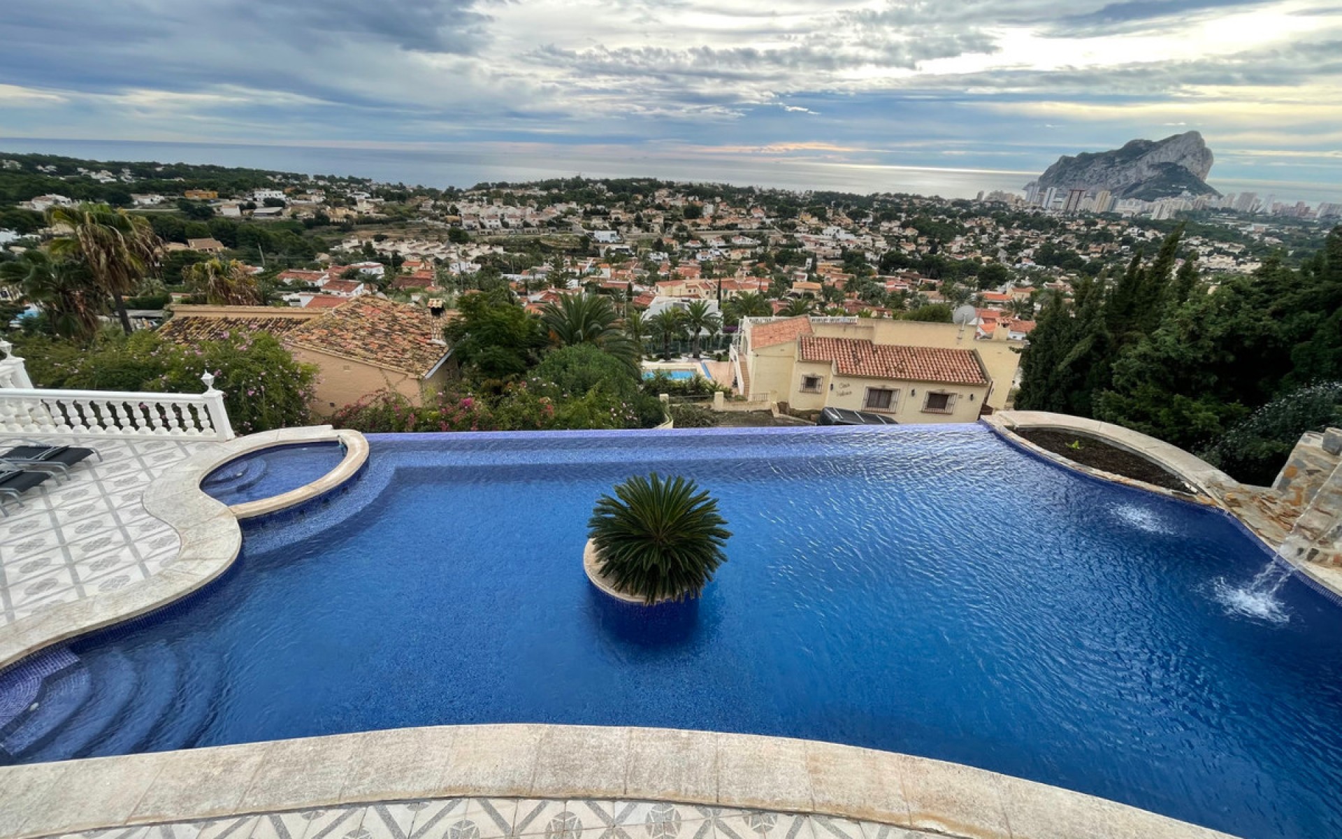 Resale - Villa - Calpe - Calpe Centro