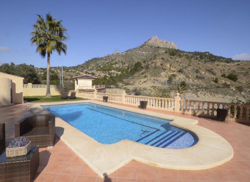 Resale - Villa - Calpe - Calpe Centro