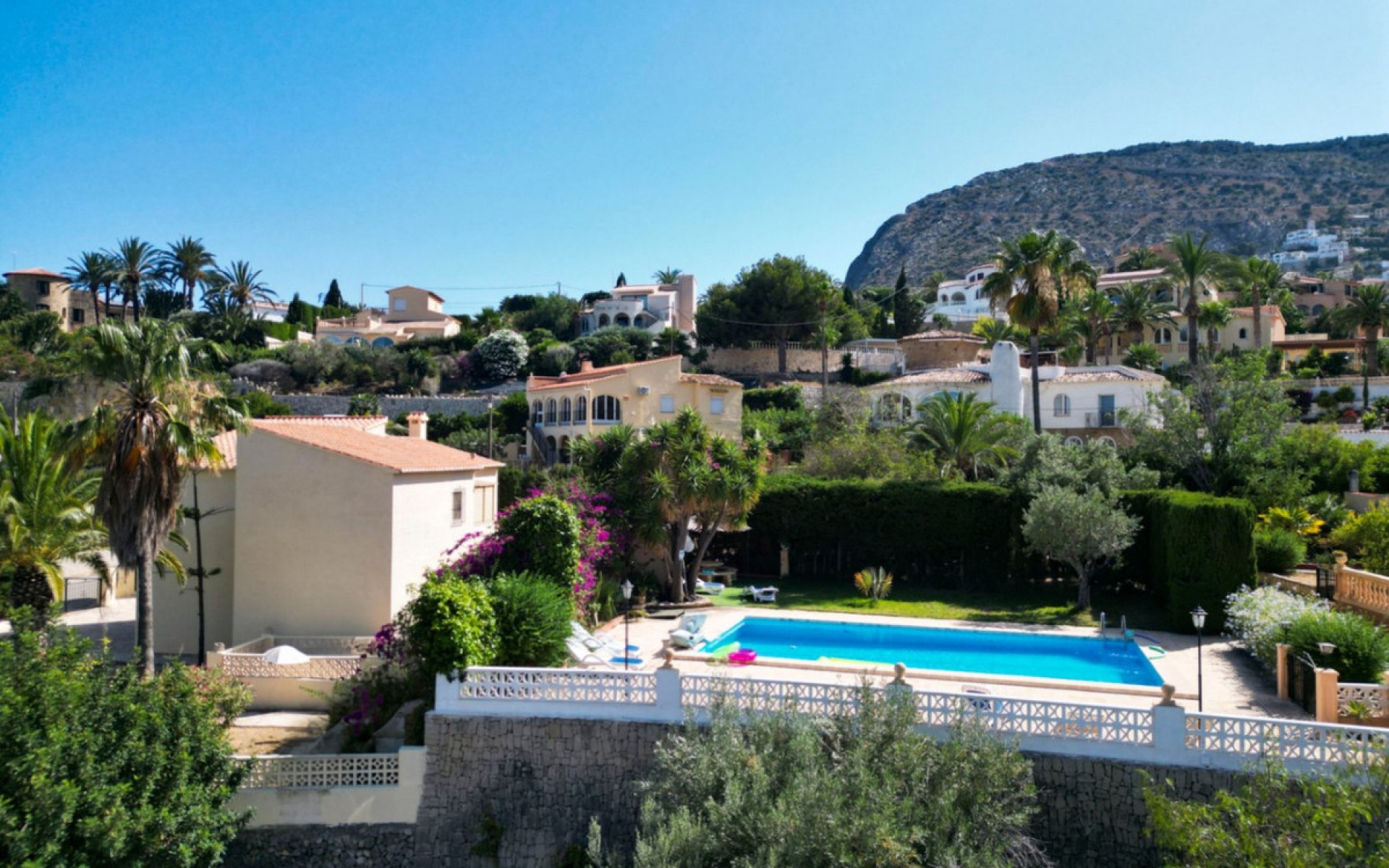 Resale - Villa - Calpe - Calpe Centro