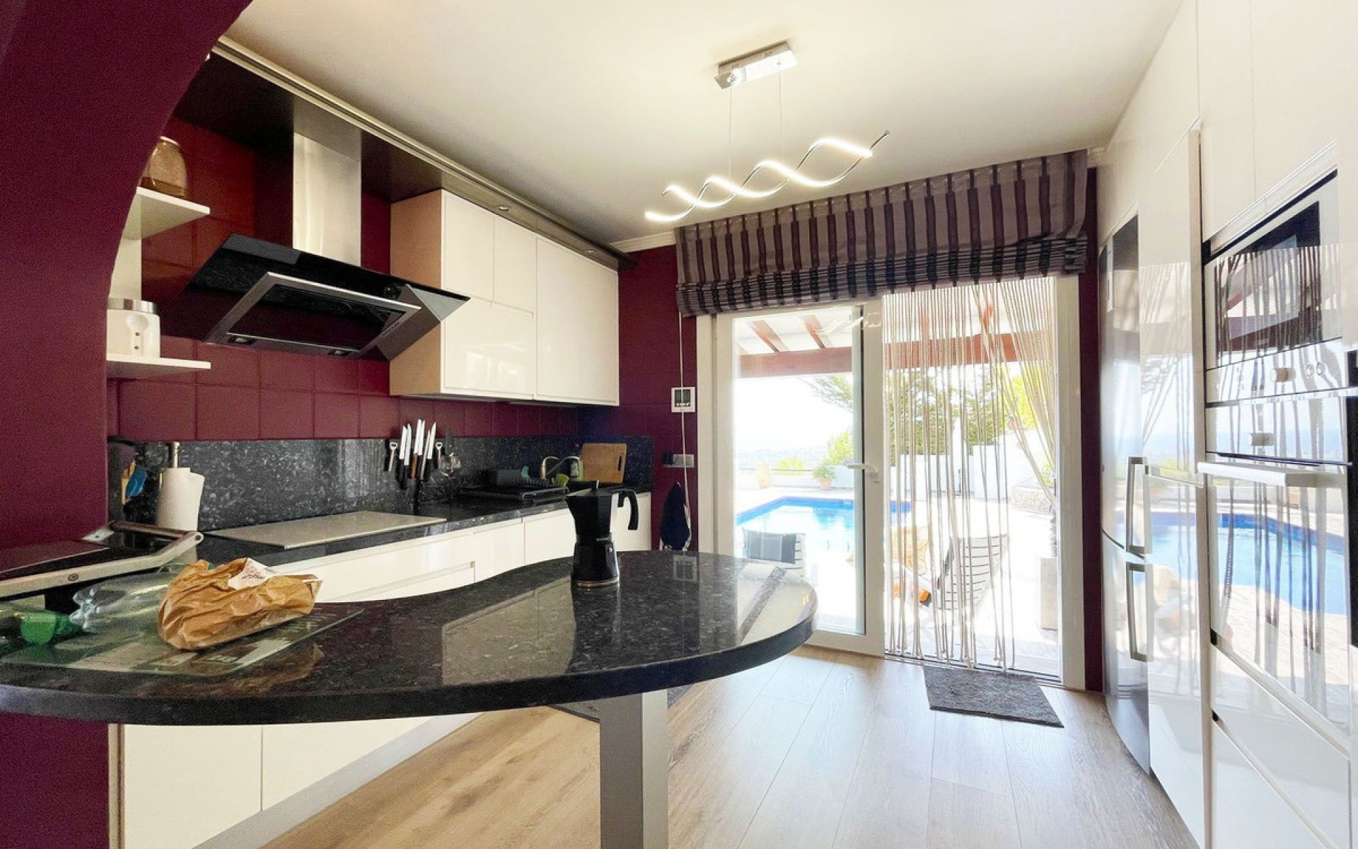 Resale - Villa - Calpe - Calpe Centro