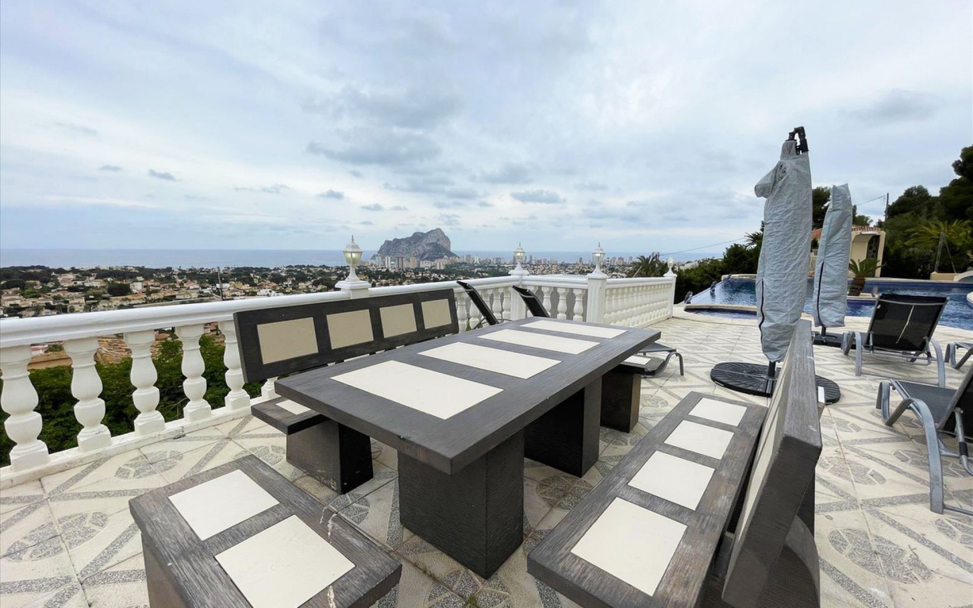 Resale - Villa - Calpe - Calpe Centro
